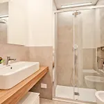 Appartement Nizza 33 *